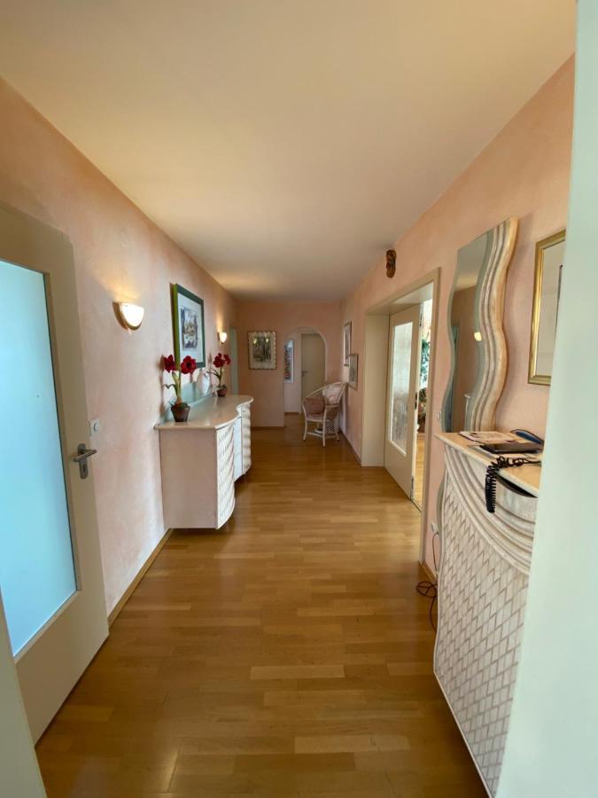 Schickes Appartement im Haus der Bilder Abenberg Exterior foto